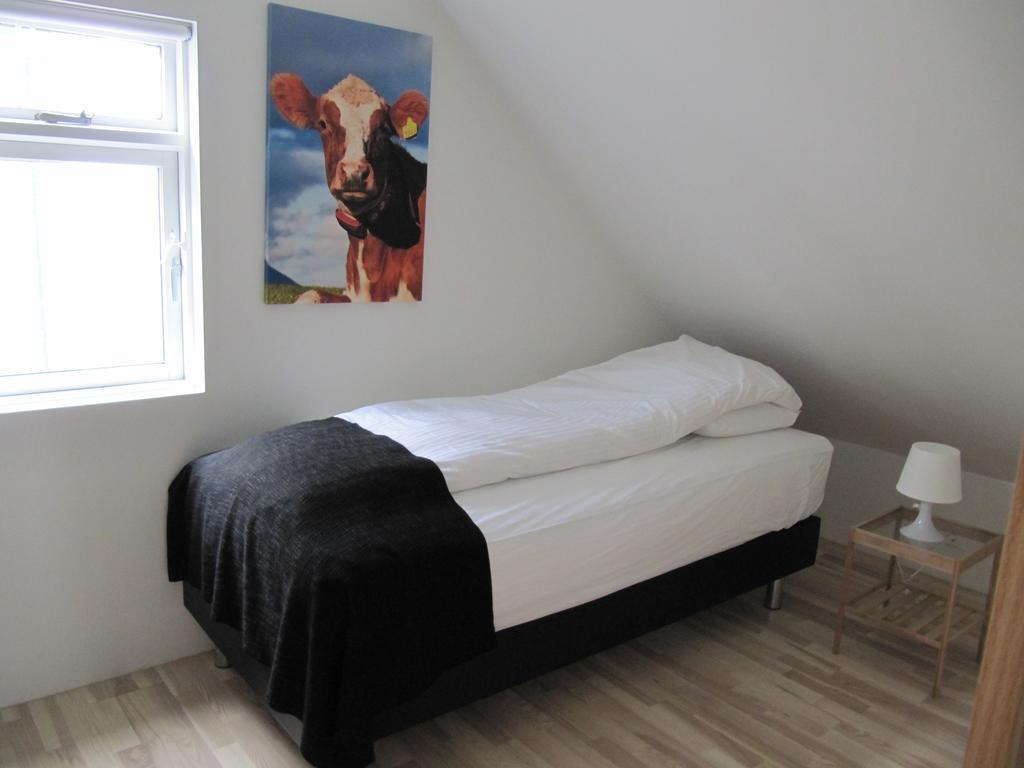 Grand-Inn Bar And Bed Saudarkrokur Kamer foto