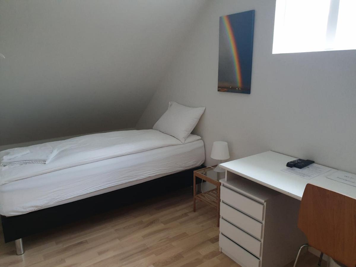 Grand-Inn Bar And Bed Saudarkrokur Buitenkant foto